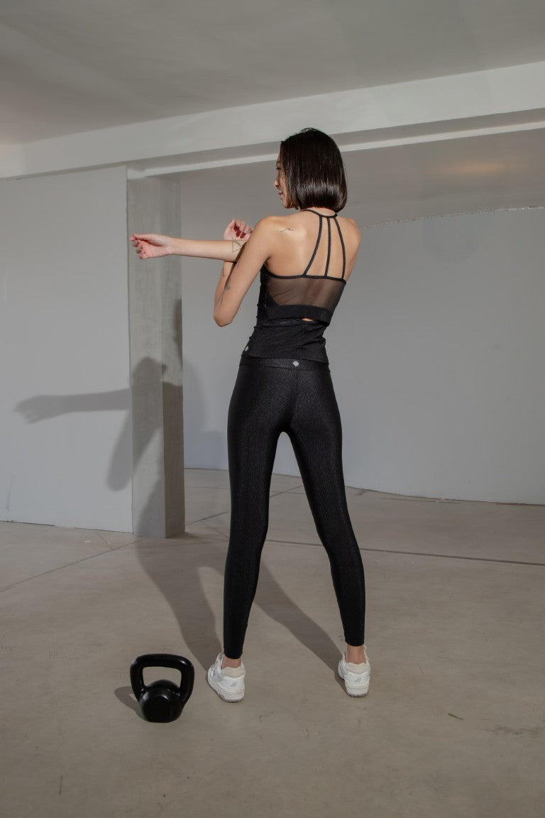Blusa Tule Canelada - Preta