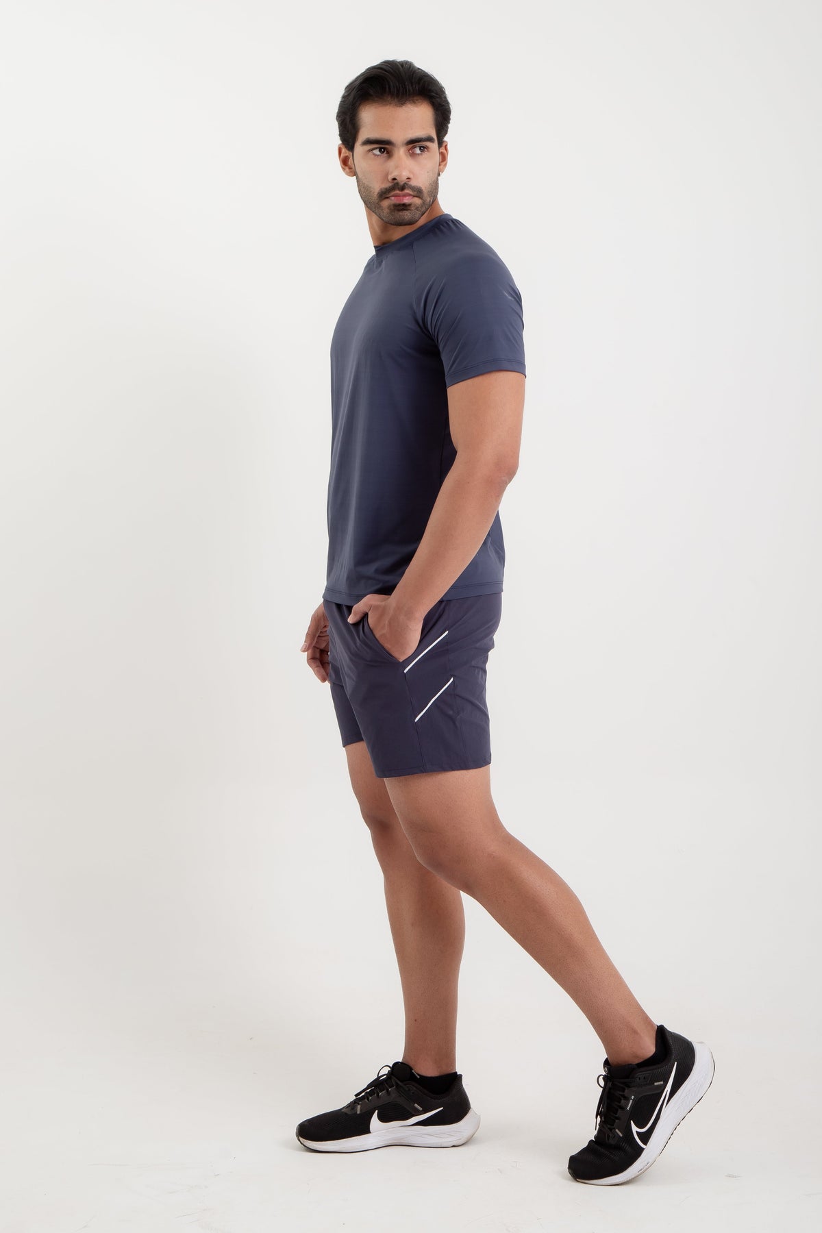 Bermuda Masculina Impacto - Marinho