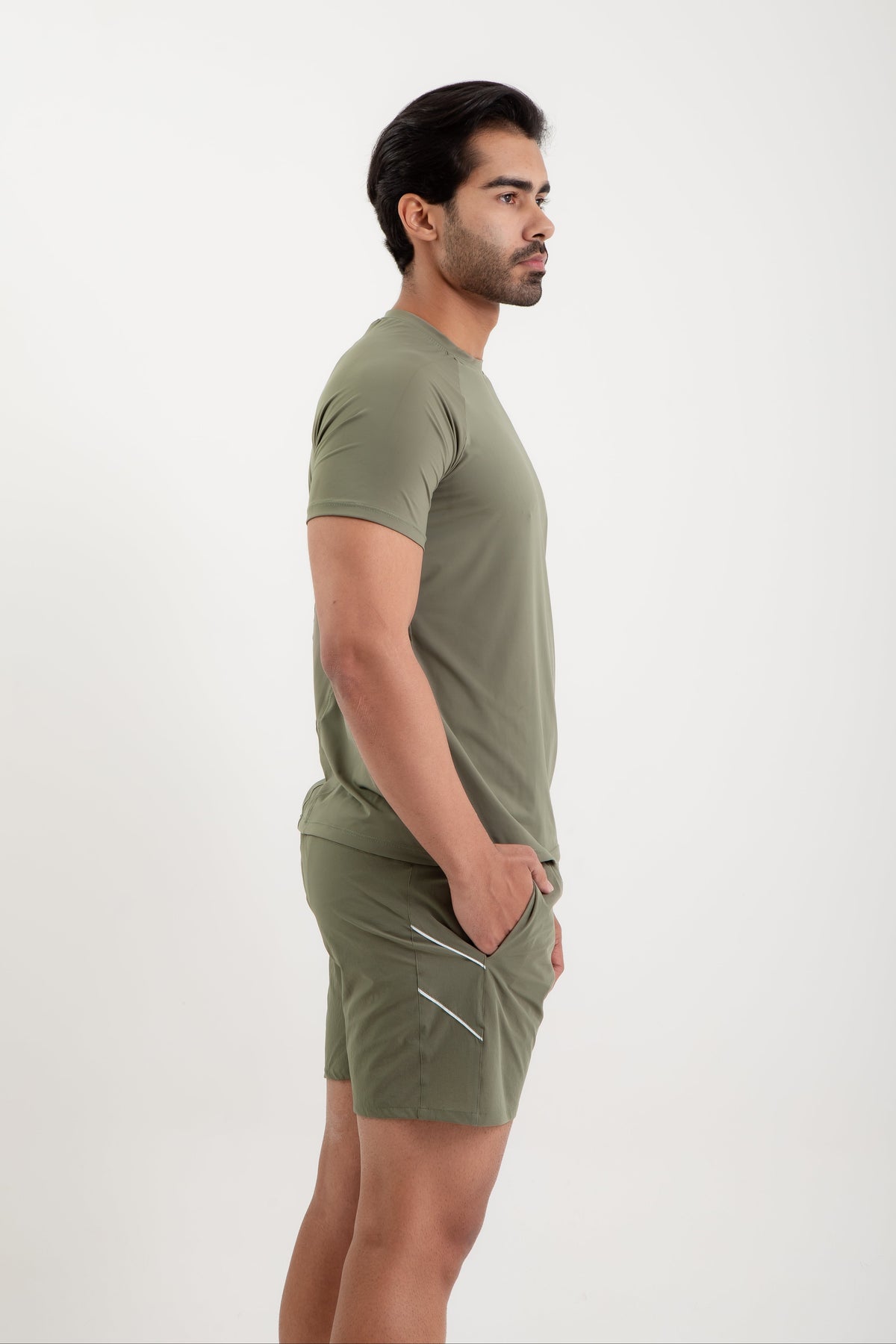 Bermuda Masculina Impacto - Militar
