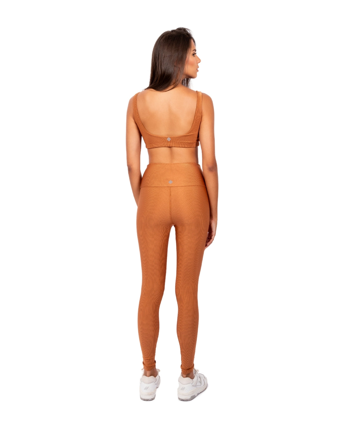 Conjunto canelado caramelo