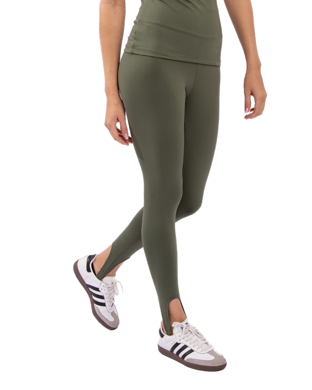 Conjunto Militar com cacharrel