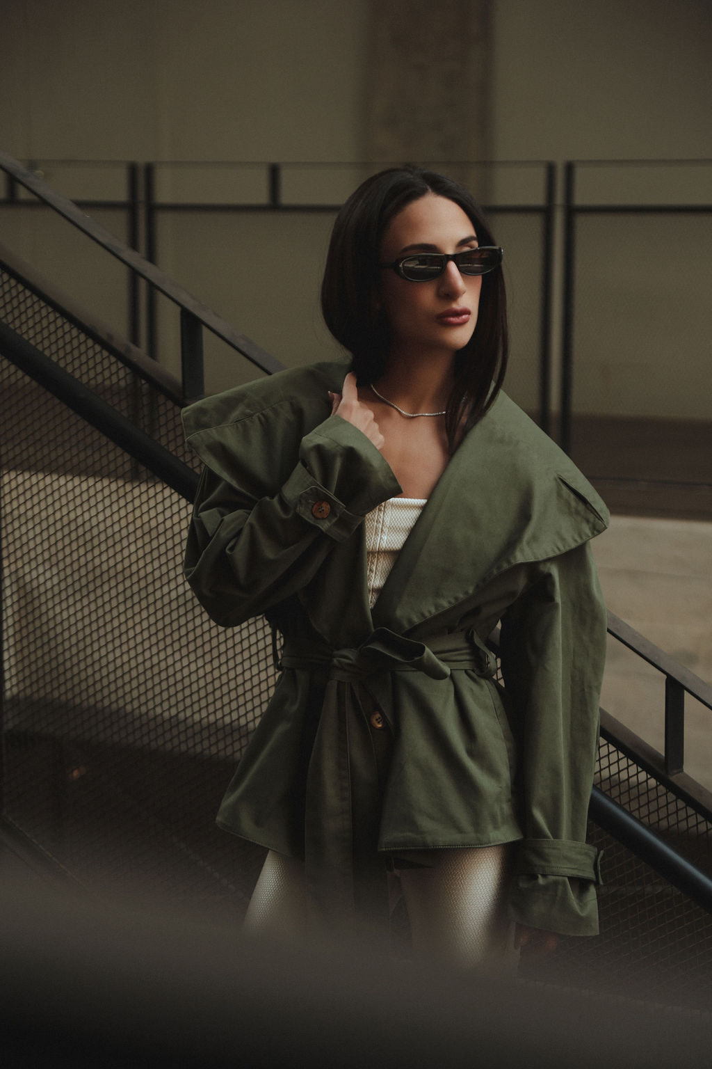 Casaco Trench Coat Militar
